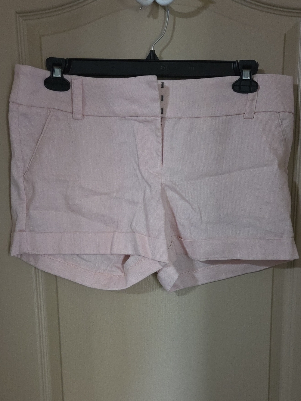 Express Pale Pink High-Waist Cuffed Linen Shorts